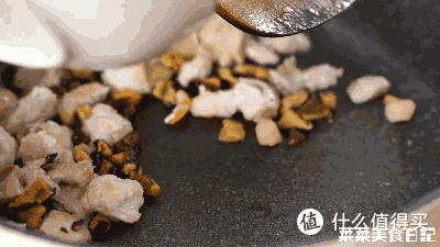 天热了,最爱这种简单省事一锅焖