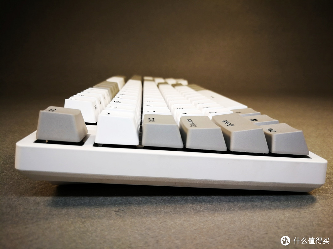 灰白配的简约之美，评测DURGOD 杜伽 Taurus（金牛座） K310  机械键盘