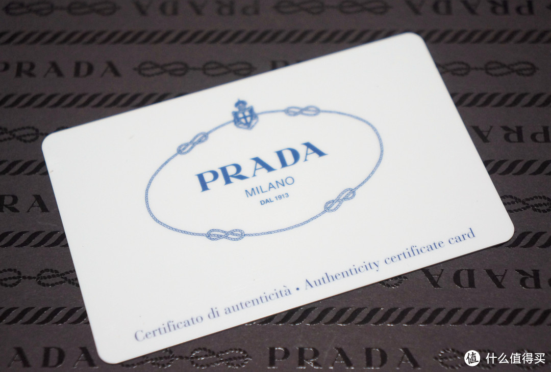 #全民分享季#本站首晒#自从有了京品购，从此奥莱是路人：PRADA 普拉达 黑色牛皮短款钱包