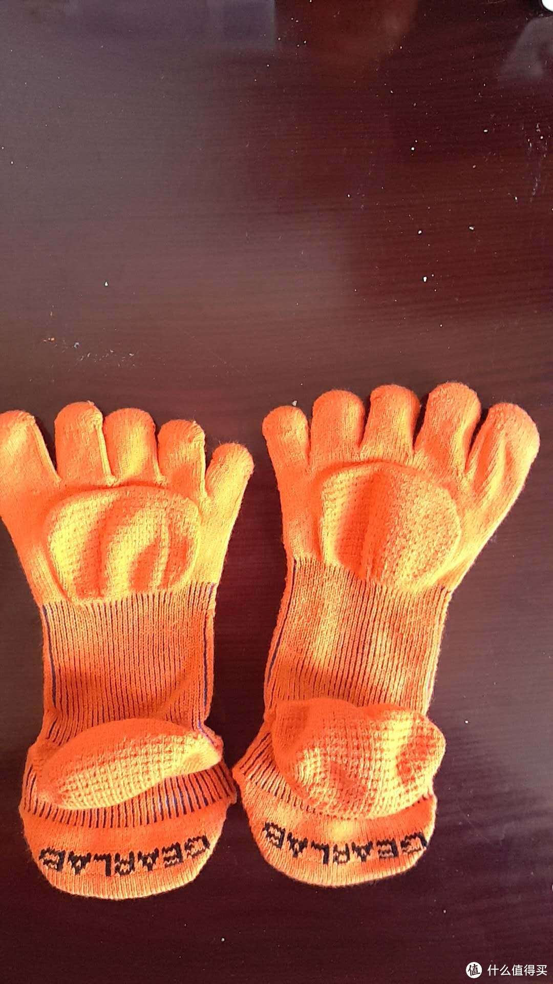 压缩的五指袜—GEARLAB燃烧装备实验室3D压力五指袜2.0
