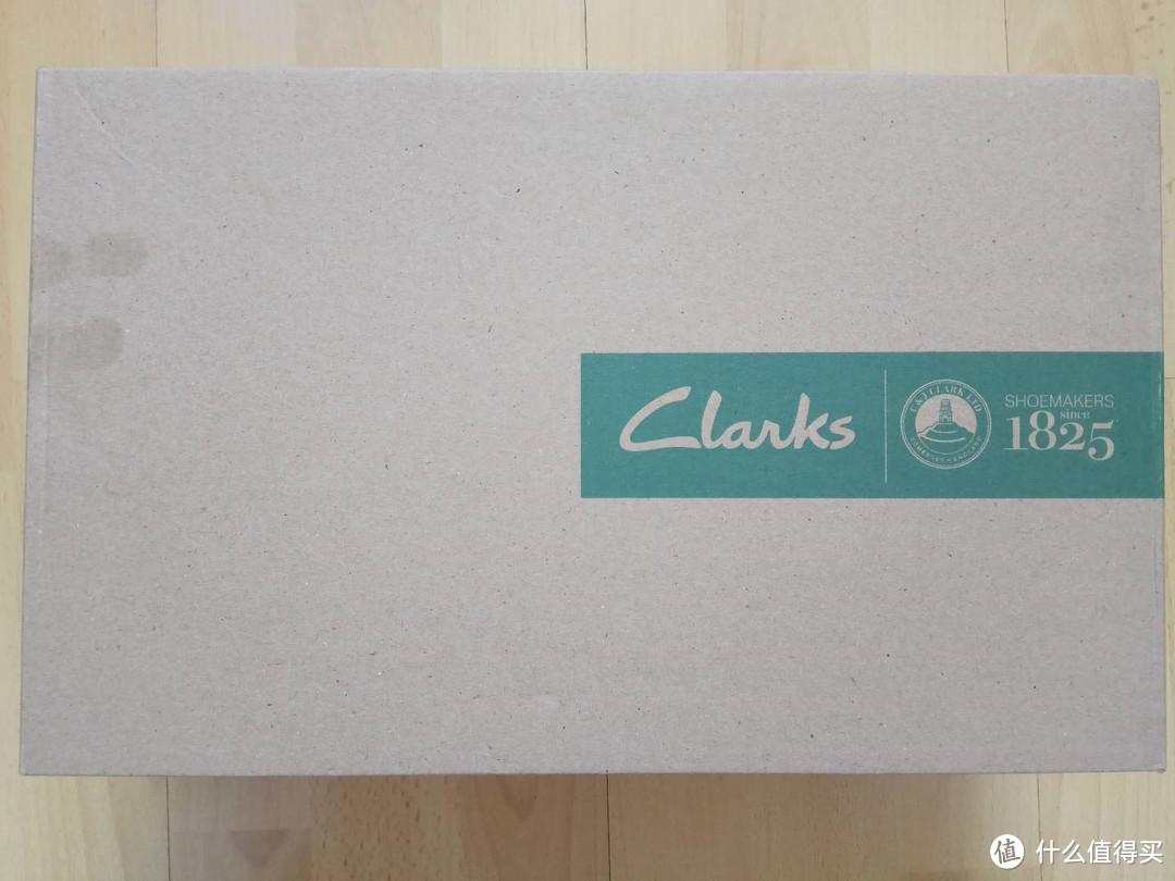 万年不变的Clarks鞋盒