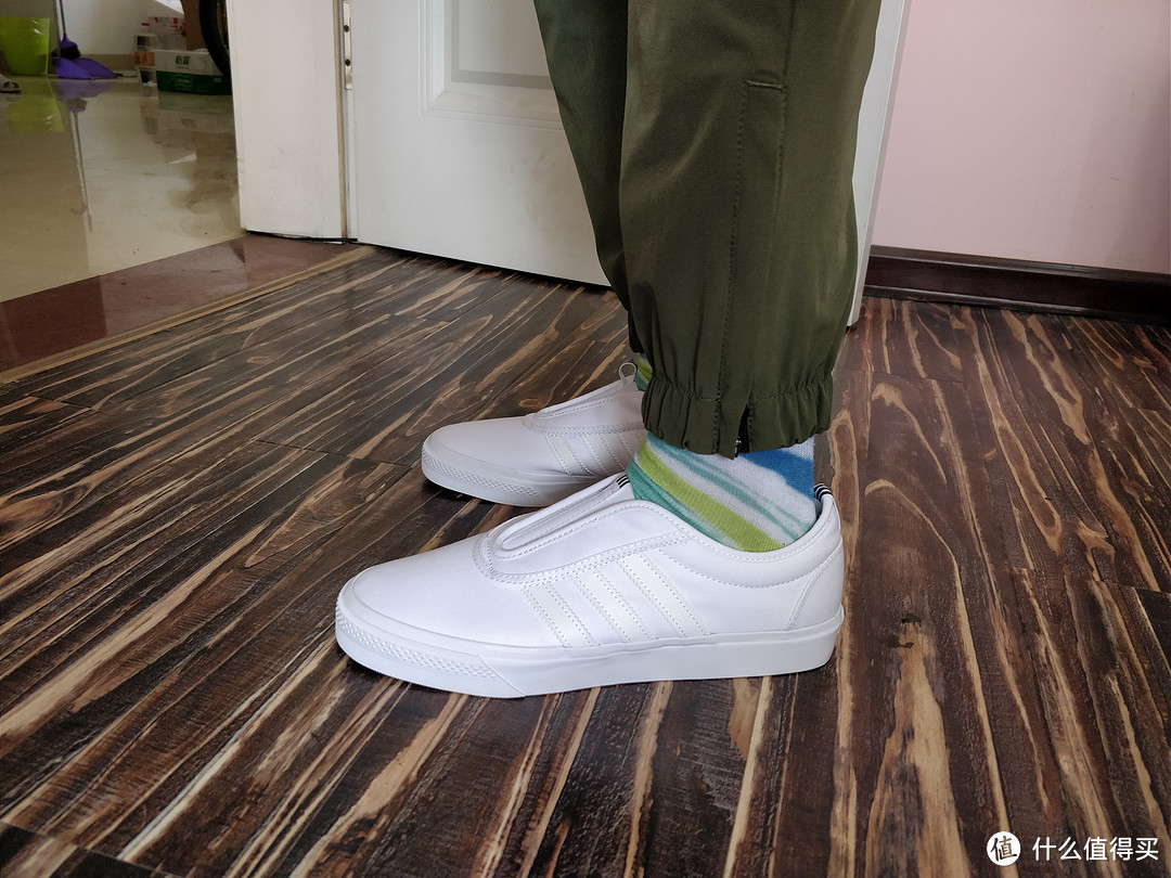 #全民分享季#夏天即至，白鞋当道—Adidas 阿迪达斯 三叶草 男 ADI-EASE 经典鞋