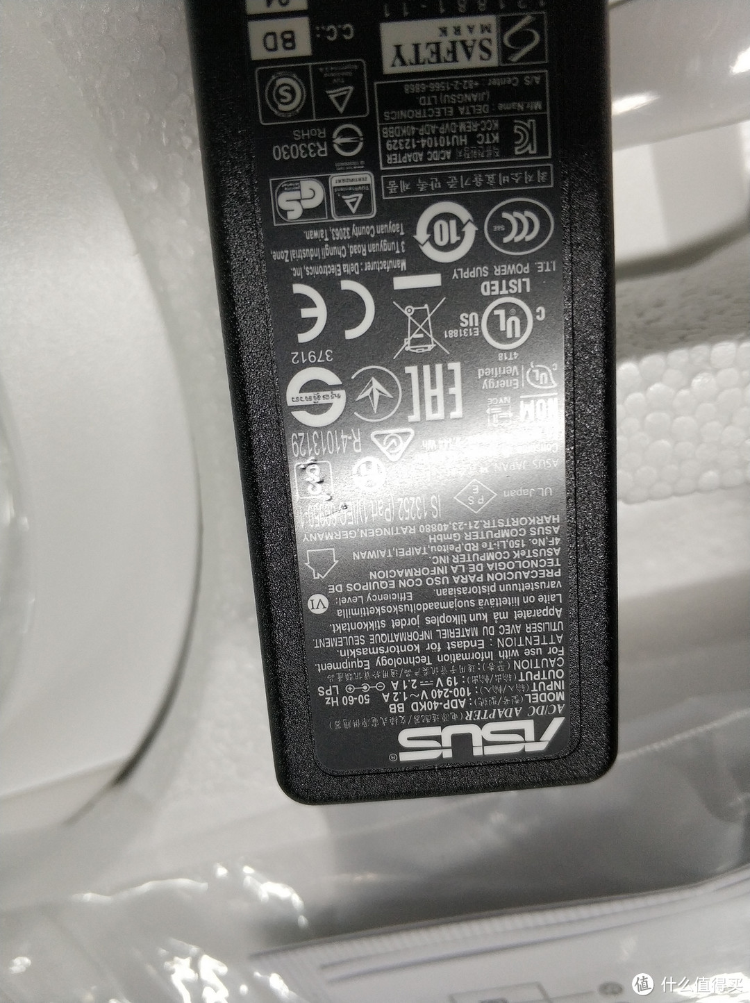 白色前台显示器：ASUS 华硕 VX229N-W 显示器 晒单