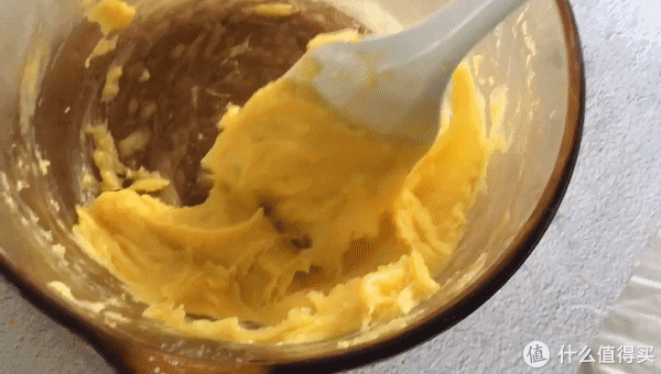 宝宝辅食推荐:手指泡芙,好吃又好做(内涵知识点)