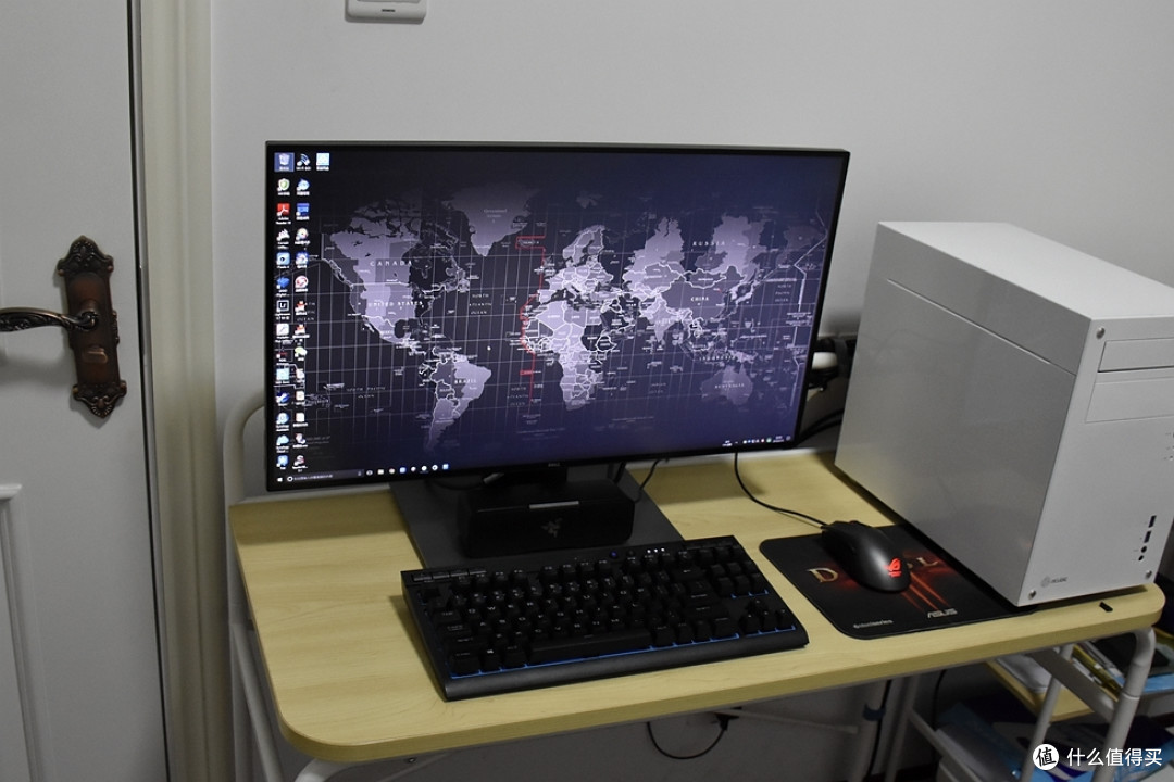 提升?简配?—DELL 戴尔 U2717D 显示器开箱测试