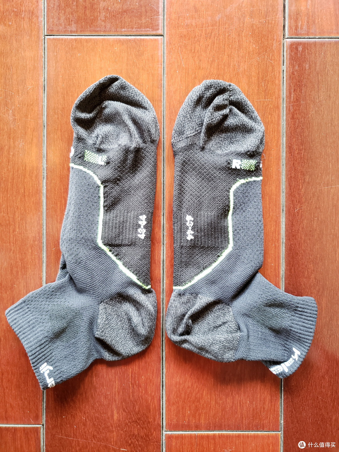 预期以上,性能未满,燃烧装备实验室GEARLAB 3D五指袜评测