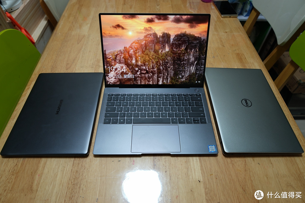 HUAWEI 华为 Matebook X Pro 笔记本电脑使用对比（XPS13 ，Matebook X）