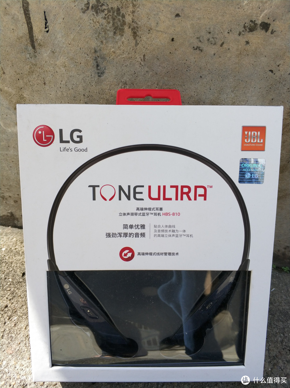 Klipsch 杰士 R6 Neckband 无线蓝牙耳机与LG HBS-810 简单对比