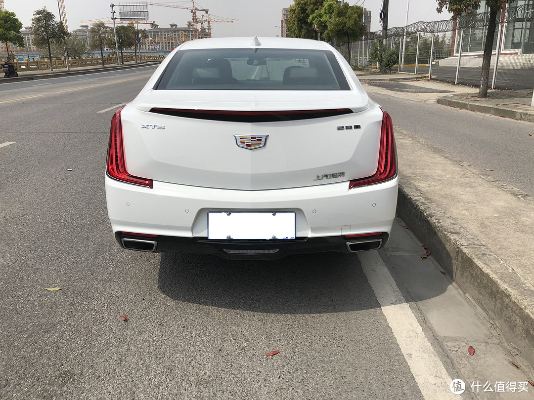 Cadillac 凯迪拉克 XTS 18款 28T 精英版试驾速评