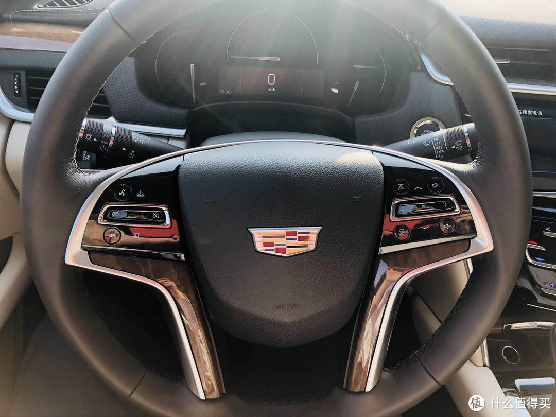 Cadillac 凯迪拉克 XTS 18款 28T 精英版试驾速评