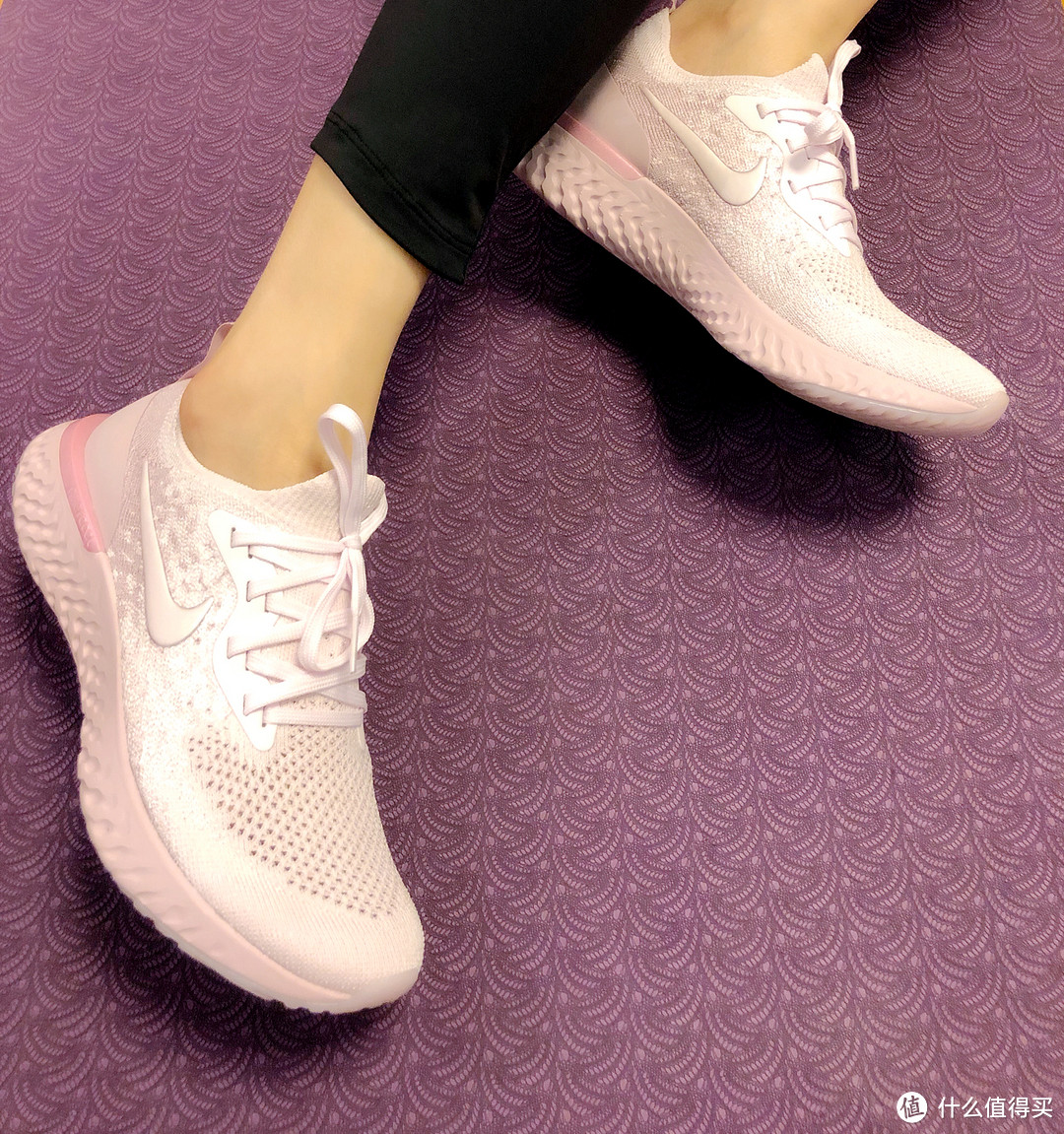 十年如新的鞋子了解一下—Nike 耐克 Epic React Flyknit 女子跑鞋 开箱