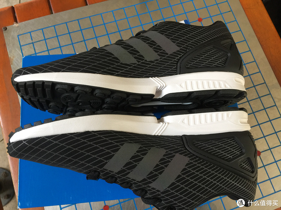 #全民分享季#低调沉稳，性价比高：adidas 阿迪达斯 三叶草 BB2158 ZX FLUX 运动鞋简评