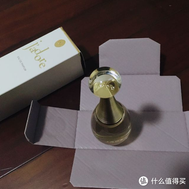 夏日大龄女的奢侈品梦—用最小的代价让你享受到来自时尚大佬们的同款问候