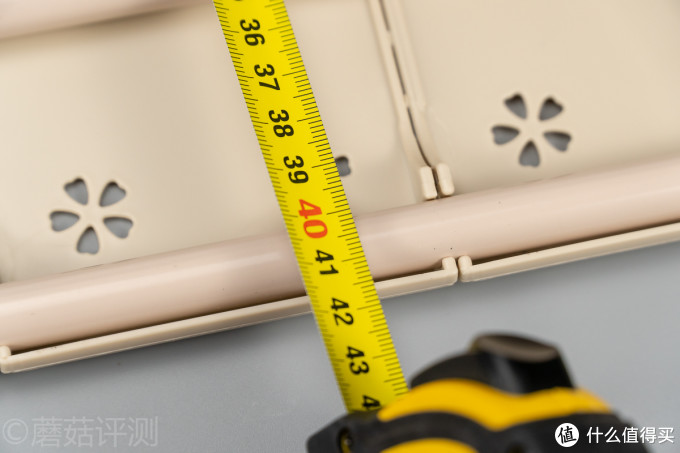 衣柜空间利用率不高?你需要加一个隔板—衣柜精品置物架 开箱体验