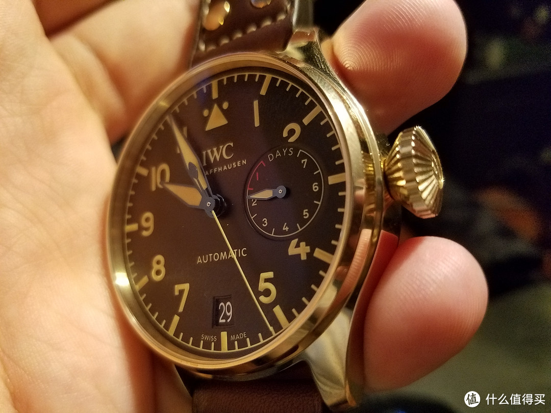 确认过眼神，我遇上对的表：IWC 万国 青铜大飞行员