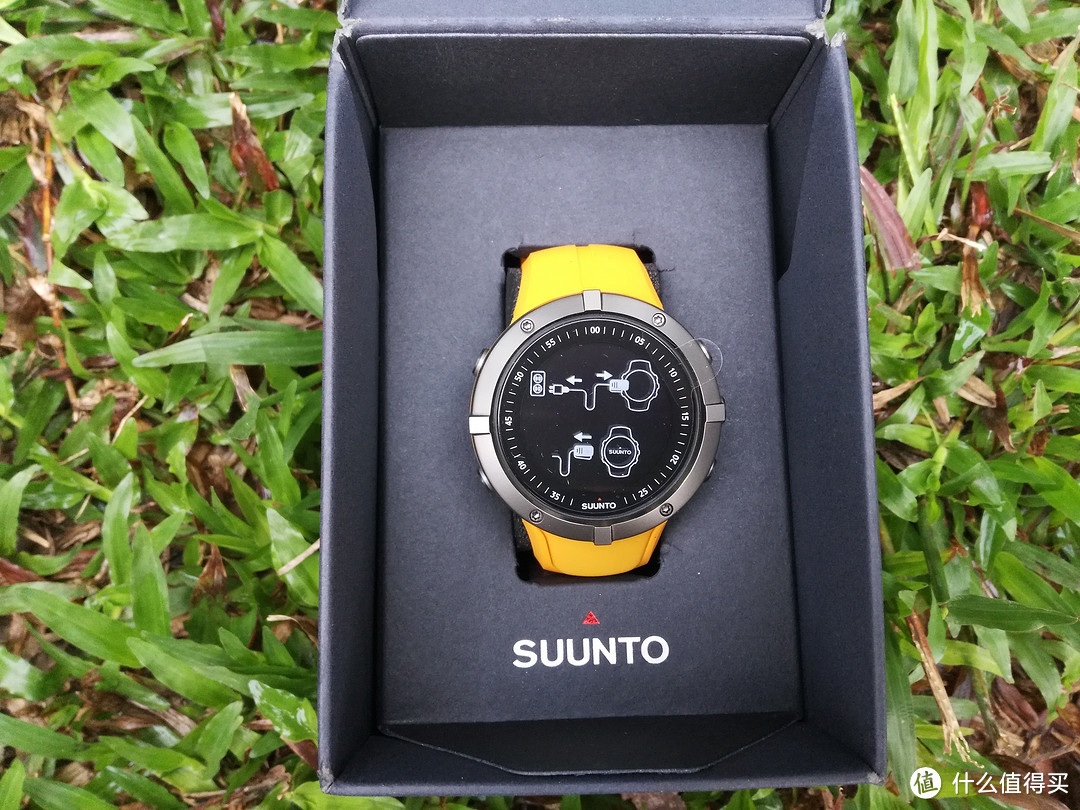 Suunto 颂拓 Spartan Trainer Wrist HR 心率表—没病走两步？