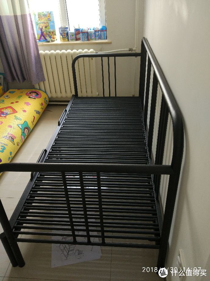 2,费斯多坐卧两用床