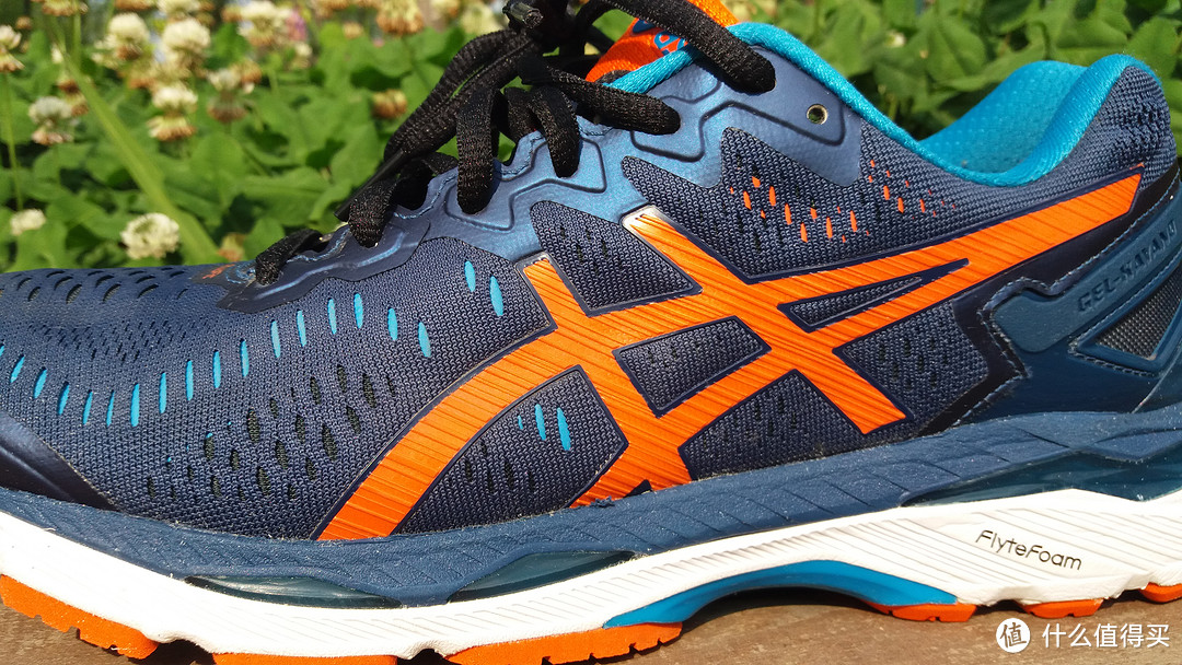 ASICS 亚瑟士 GEL-KAYANO 23 跑步鞋体验评测