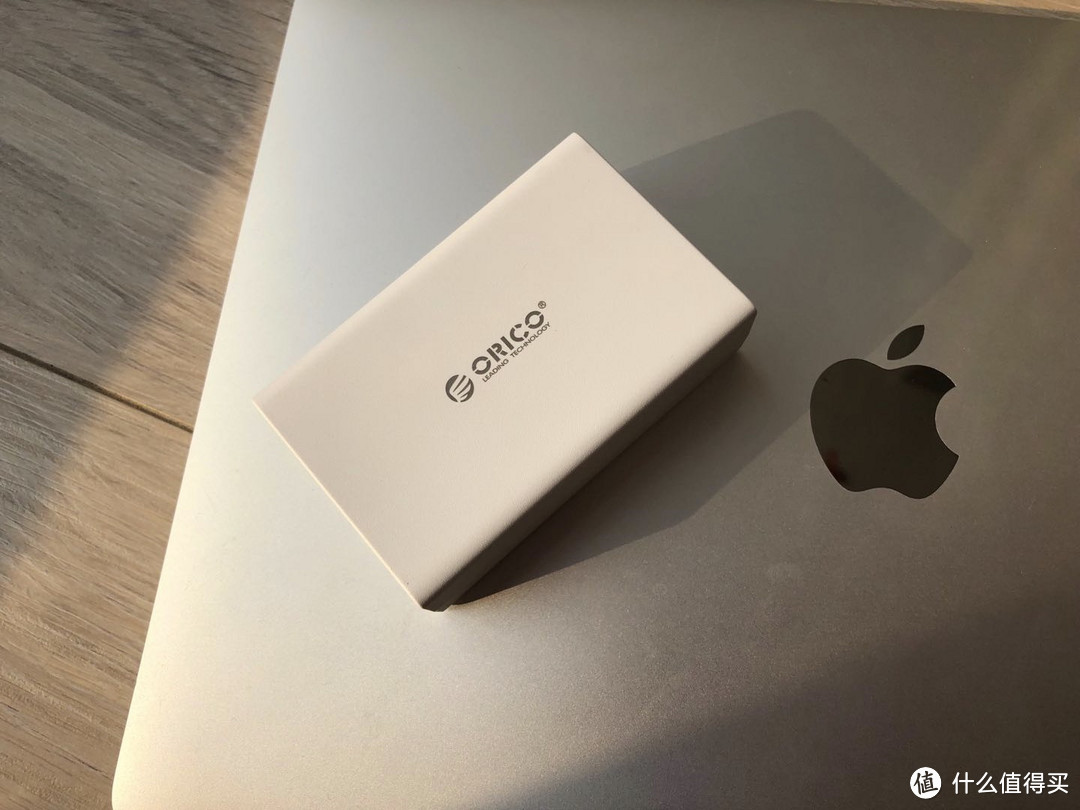 ORICO 奥睿科 MacBox PD充电扩展坞 开箱评测