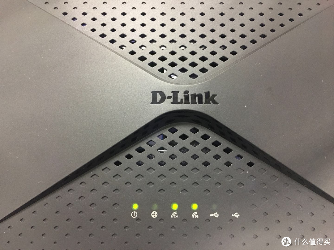 D-Link能否赶上今非昔比的WIFI时代？DIR-882对抗神机K2P！