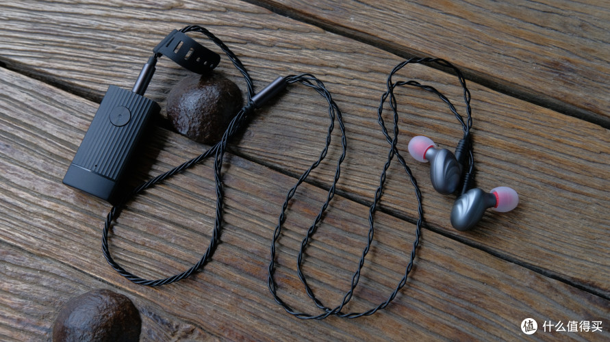 覆盖全部使用场景的HIFI耳机套装-FiiO 飞傲 F9