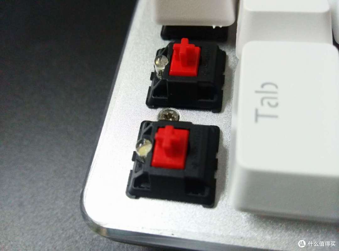 “锌”合金、“新”体验、“心”质感——黑爵Zn锌蓝牙双模机械键盘评测
