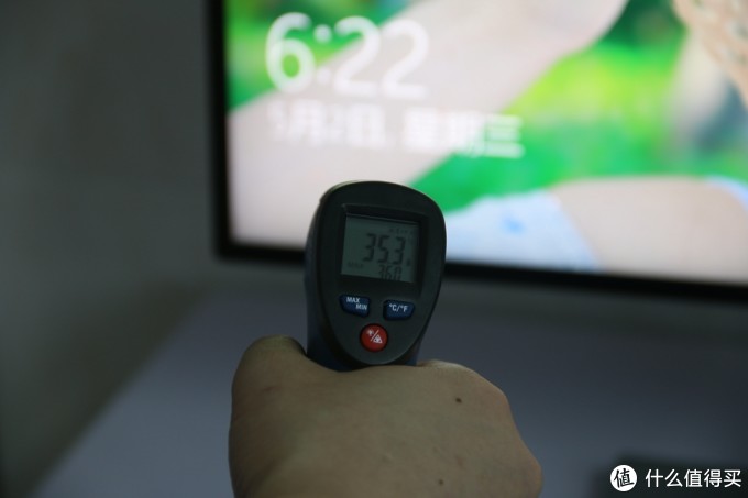 大妈首发,护眼无边框,视界新体验:BenQ 明基 EW2770QZ 显示器