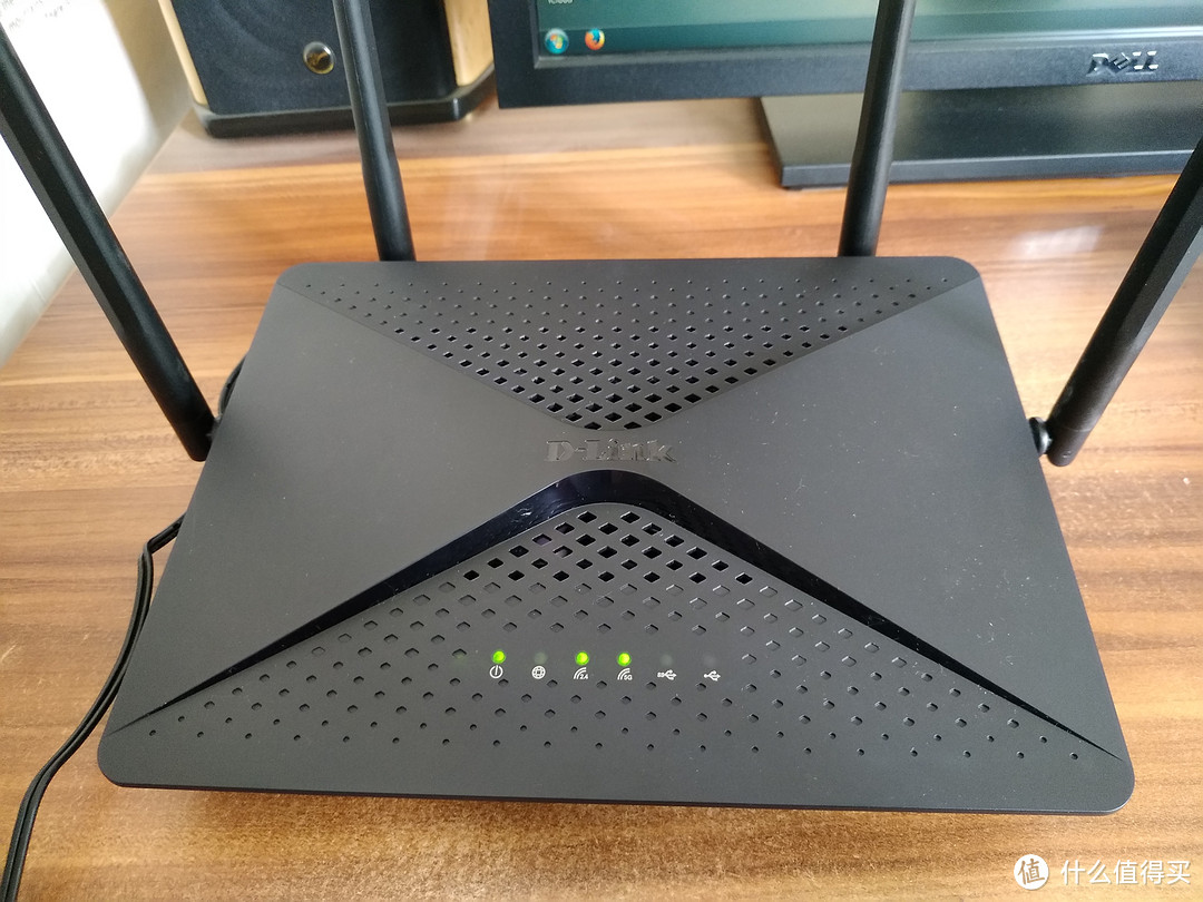 D-Link DIR-882 AC2600 MU-MIMO双频千兆无线路由评测