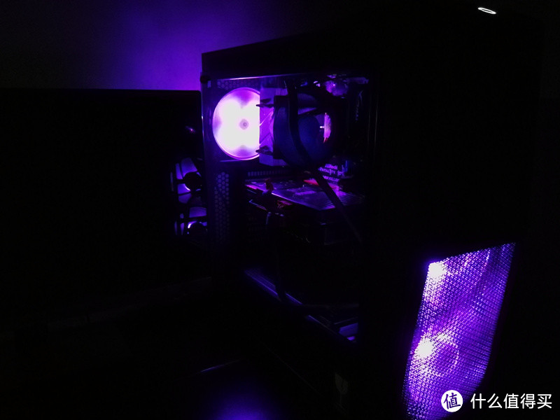 “全侧透+RGB”的机箱好用吗？CoolerMaster 酷冷至尊 MB500 毁灭者三代 机箱体验