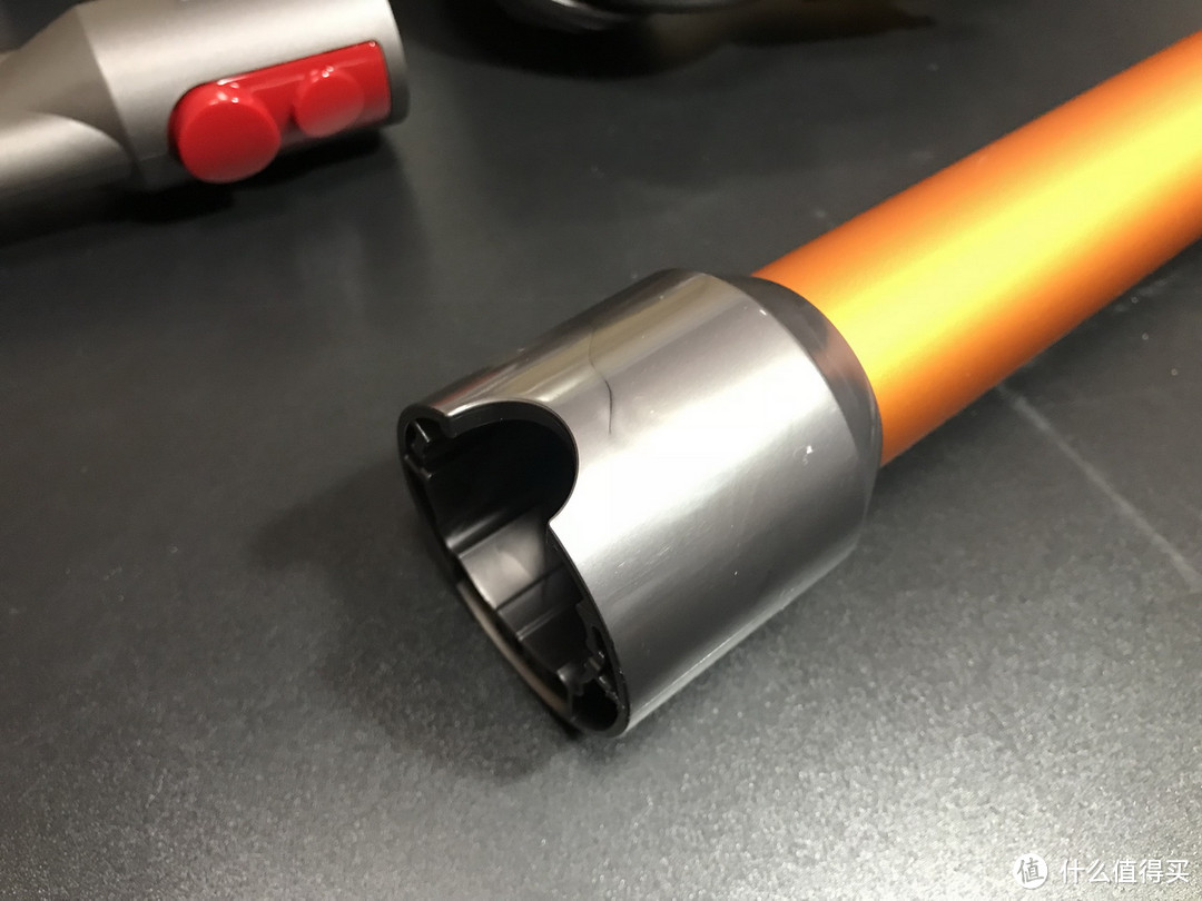 V10上市我开用V8：dyson 戴森 V8 Absolute手持无线吸尘器开箱及使用