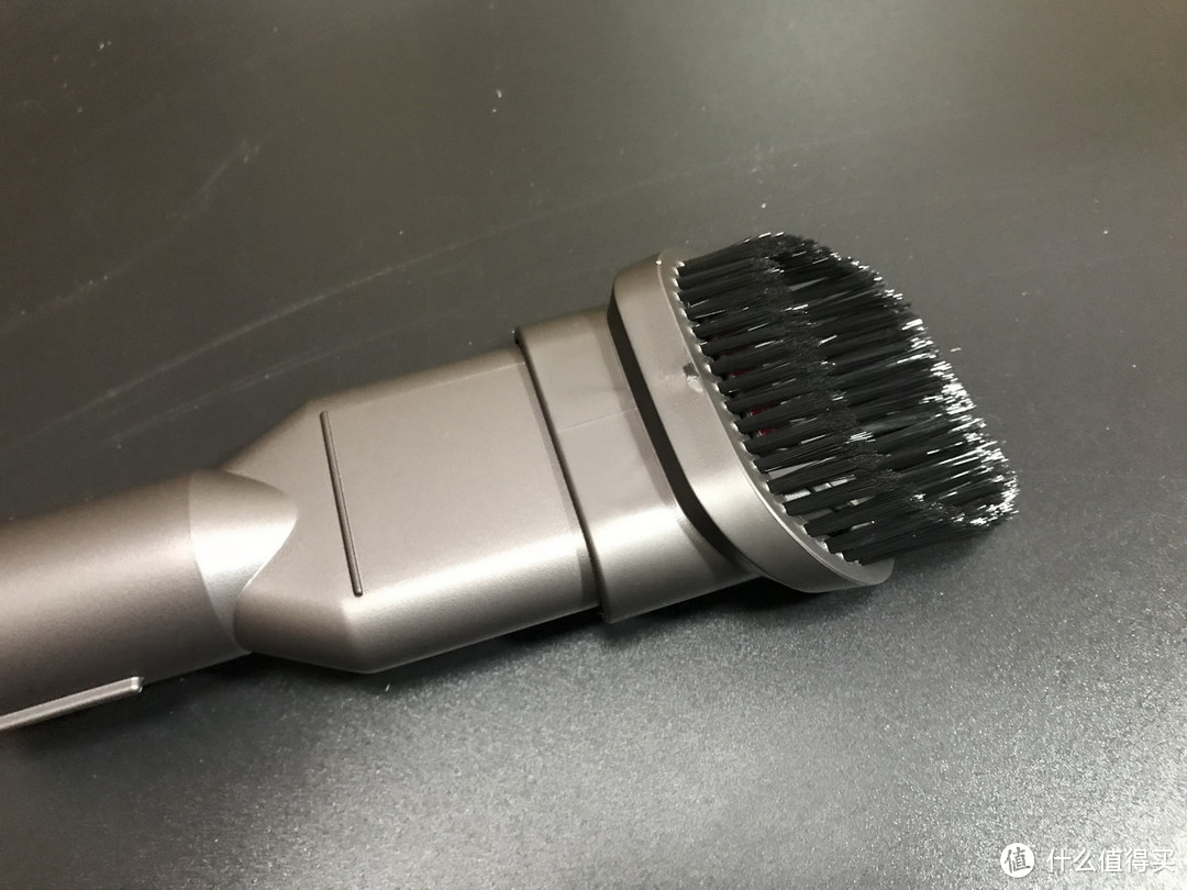 V10上市我开用V8：dyson 戴森 V8 Absolute手持无线吸尘器开箱及使用