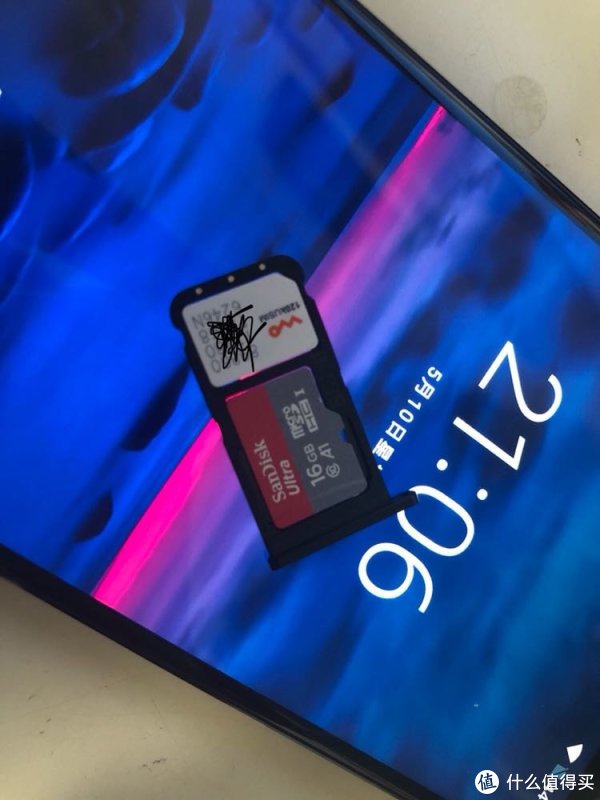 单卡实用可以扩展储存。16G不要奇怪，我Switch上存截图的。客串一下。