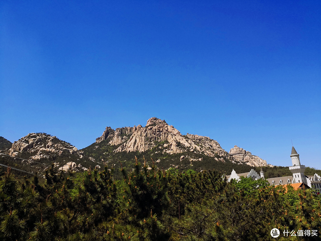 住最美山居民宿，爬海上名山崂山