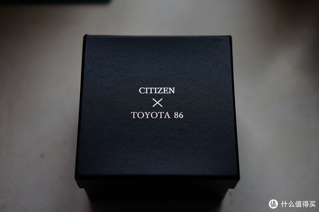 TOYOTA 丰田 X CITIZN 西铁城 GT86 首发限量版纪念光动能手表开箱