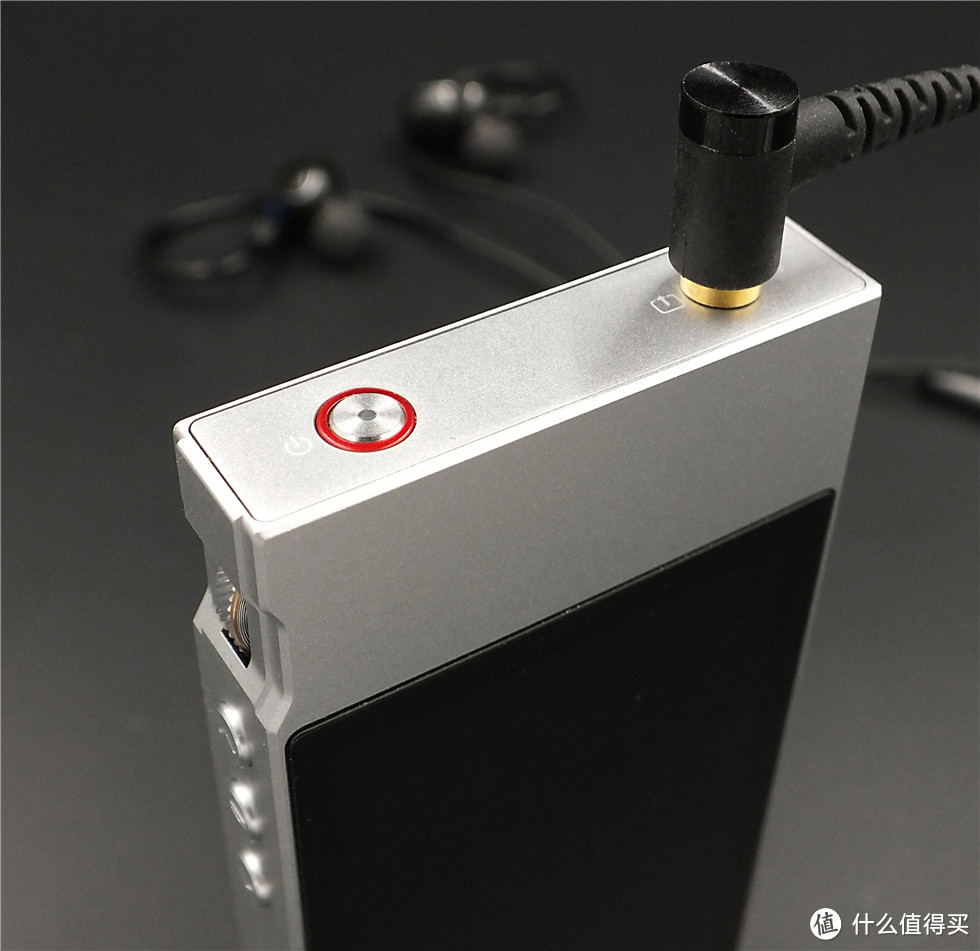 FiiO 飞傲 M7 随身音乐播放器+FH1耳机—重拾随身HiFi的Hi-Res国产组合