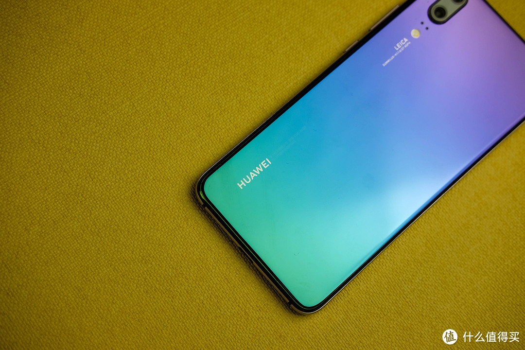 关于拍照猛兽的一些真话—HUAWEI 华为 P20 极光色 手机测评体验