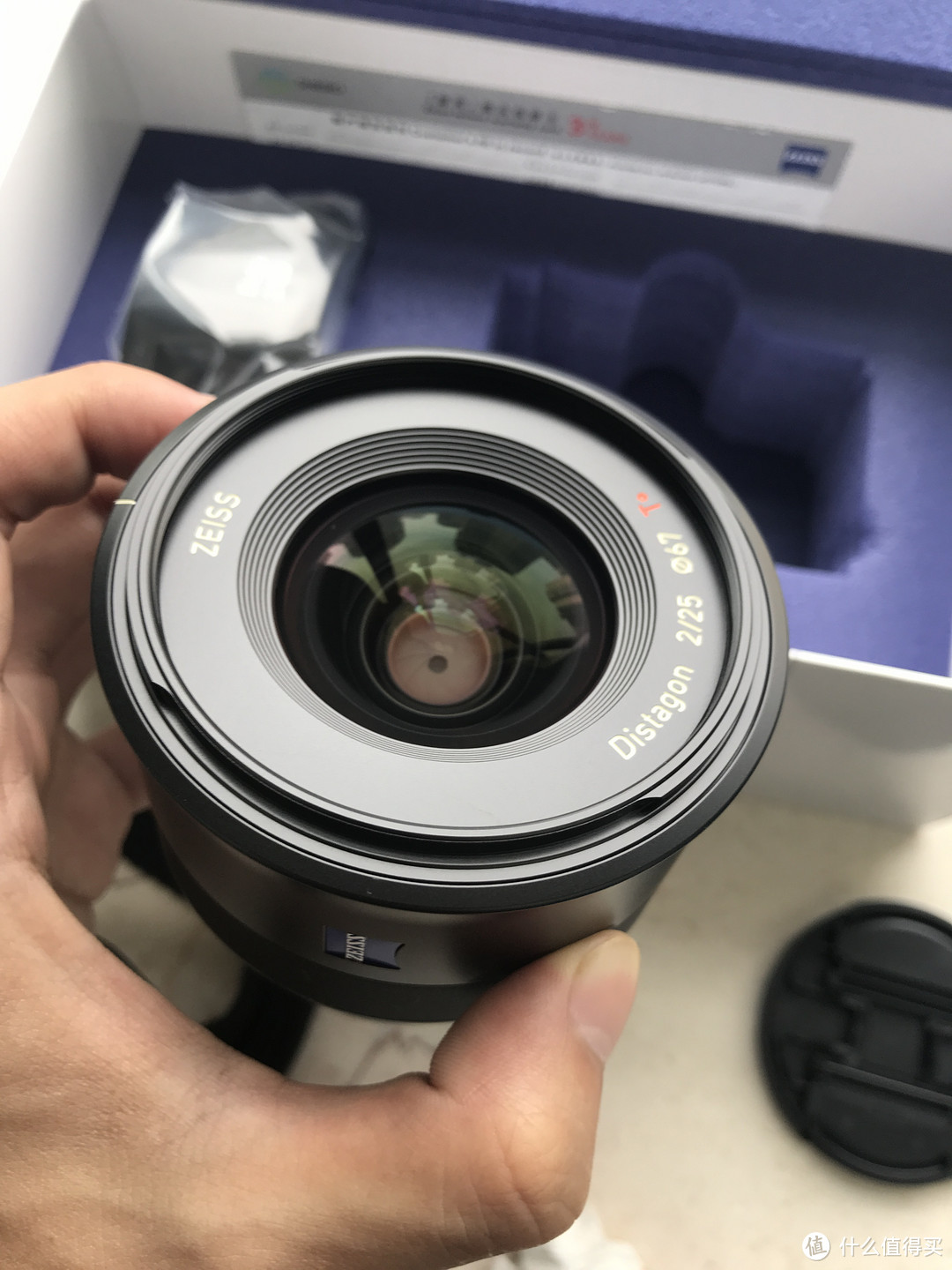 索尼全画幅微单最适合挂机镜头之一ZEISS 蔡司 Batis25mm开箱