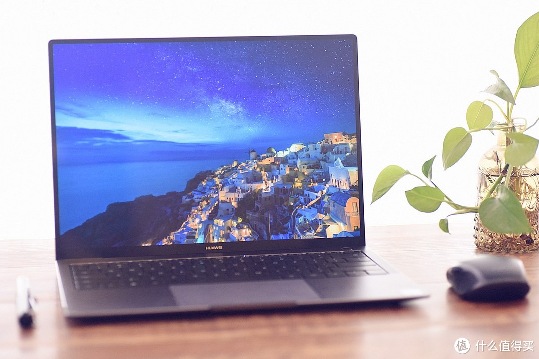 电脑也玩全面屏？华为(HUAWEI) MateBook X Pro简单体验