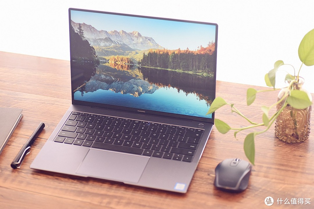 电脑也玩全面屏？华为(HUAWEI) MateBook X Pro简单体验