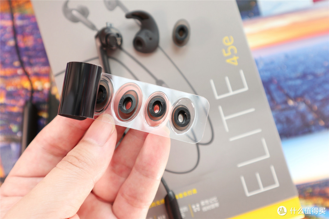 Jabra 捷波朗 Elite 45e 悦逸 颈带式音乐蓝牙耳机 开箱