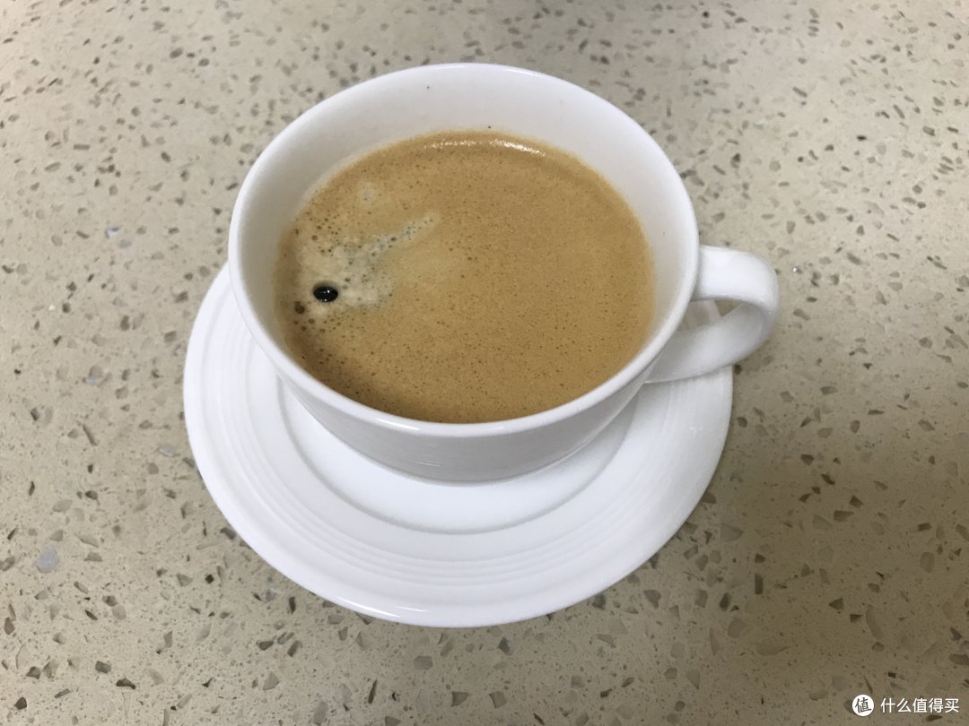 来一杯咖啡吗？Krups Nespresso XN1001 Inissia 胶囊咖啡机和周边配套