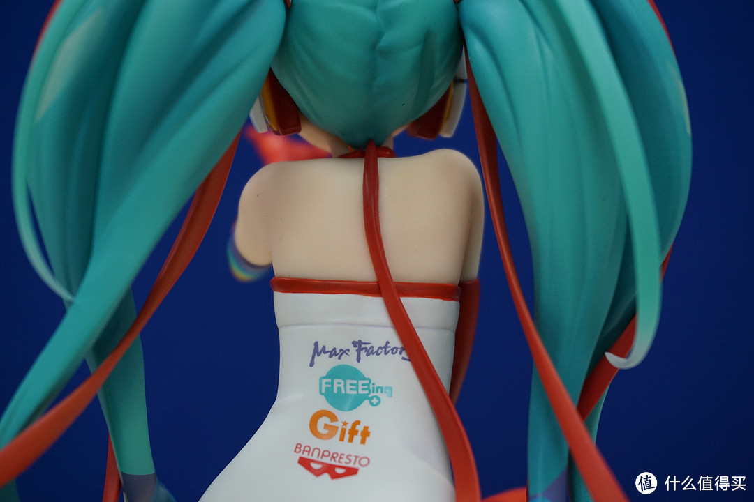 2016 Racing Miku，赛车初音手办