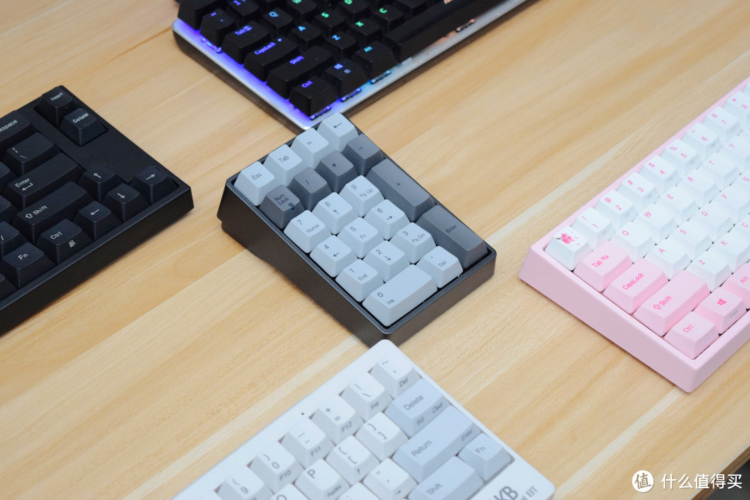 小键盘的最佳搭档—Varmilo 阿米洛 VB21M 蓝牙数字键盘晒单