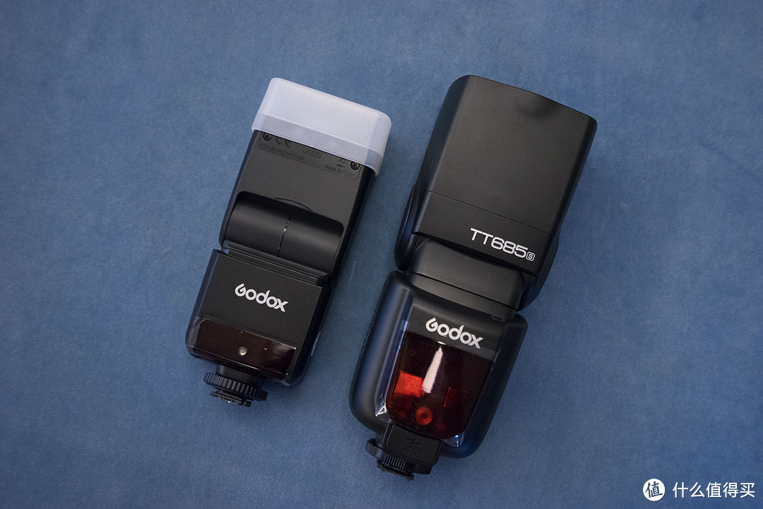 小巧性能强：Godox 神牛 TT350S 索尼版高速TTL热靴灯开箱