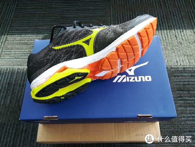 MIZUNO 美津浓 Wave Rider20 跑鞋开箱晒单