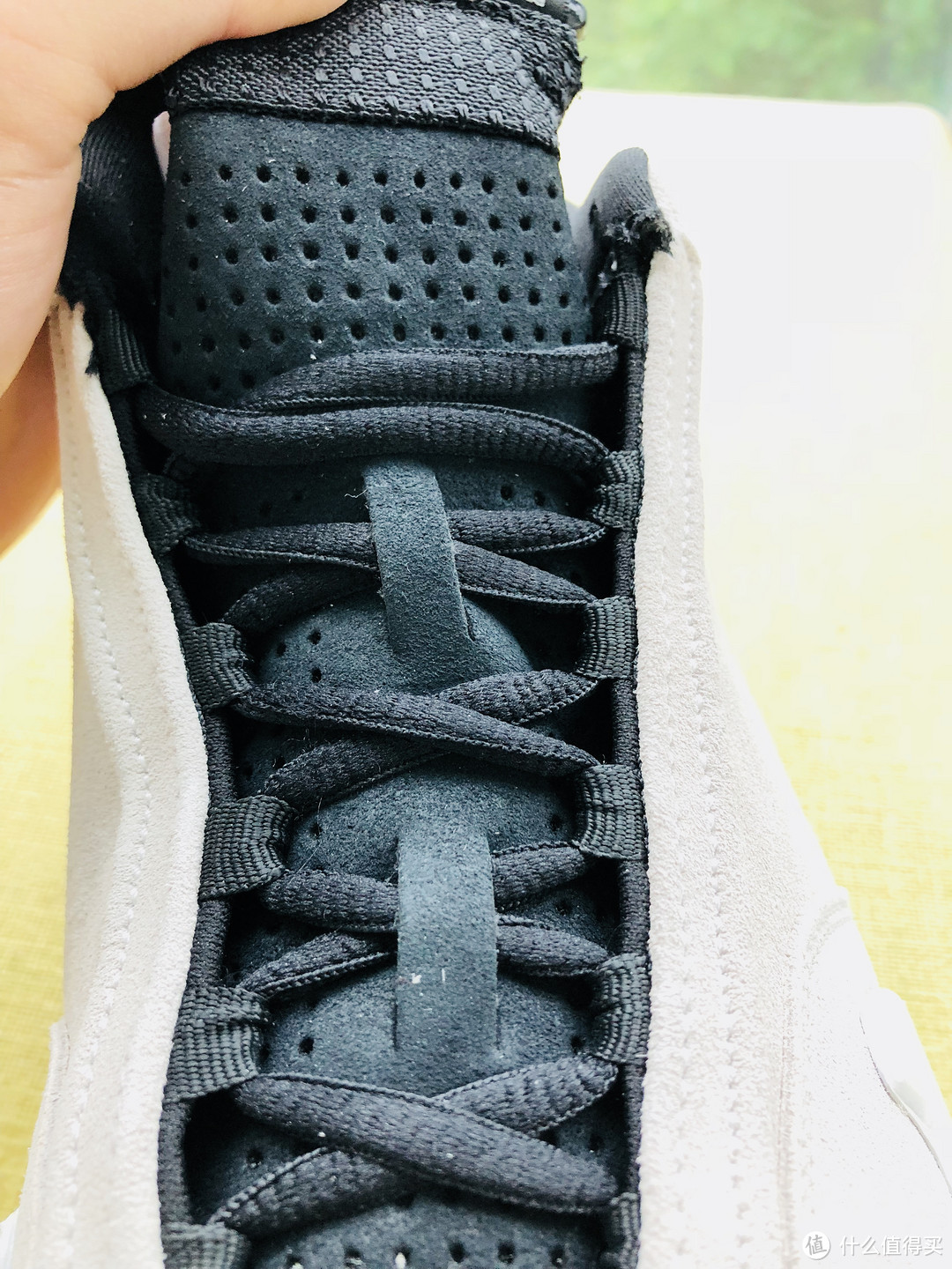 Air Jordan 14 篮球鞋—这双沙漠色的法拉利有点低调哦