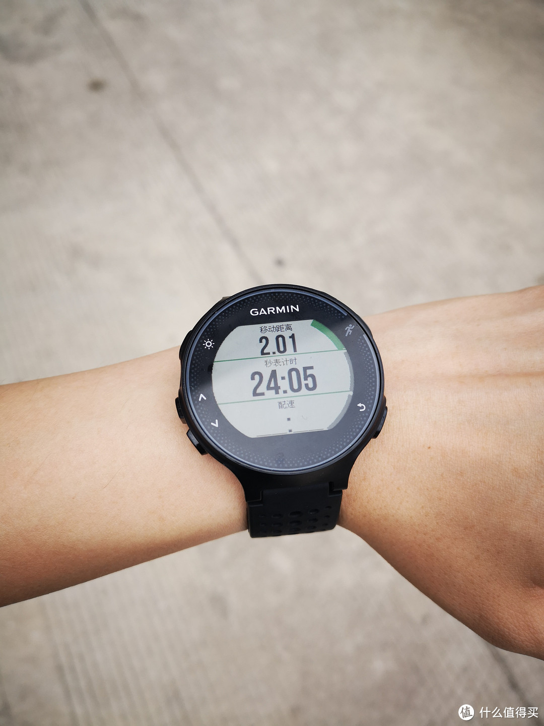 定为取向明确的跑步手表——Garmin佳明 Forerunner235L GPS跑步手表测评