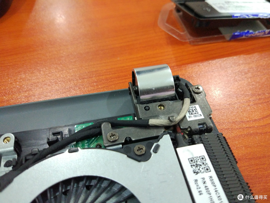 图书馆猿のhp惠普小欧hp14qbu001tx14英寸笔记本电脑拆解加内存