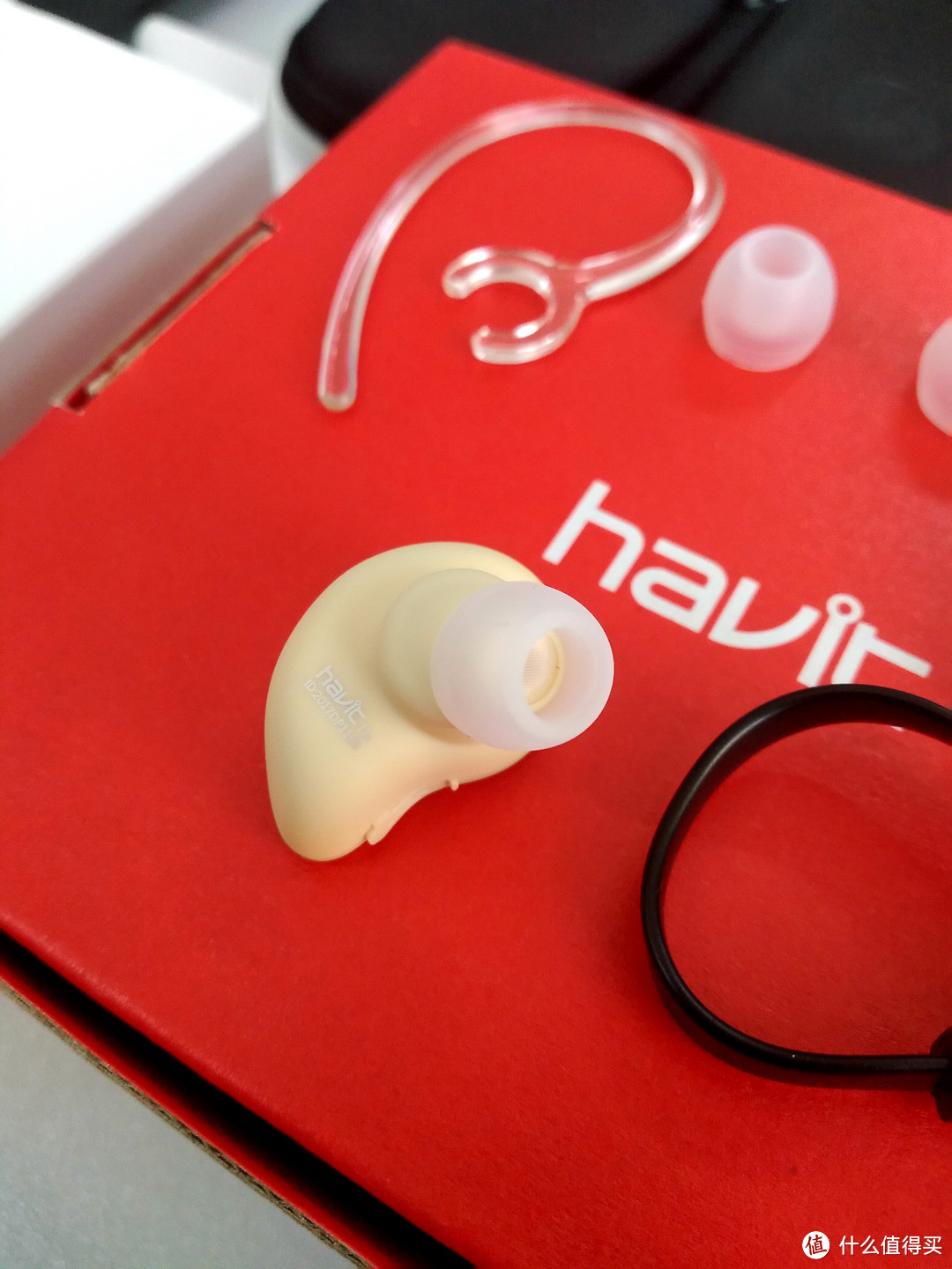 来自不闪灯的好评—Havit 海威特 I3S 入耳式蓝牙耳机 开箱简评