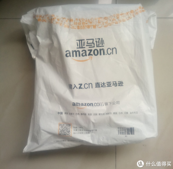 刚把包裹拿回家，包裹的完整度hin高，好评